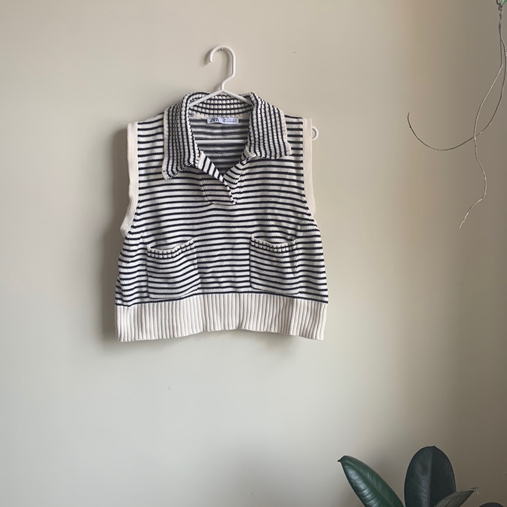 Zara striped sleeveless sweater - Picture 1 of 2